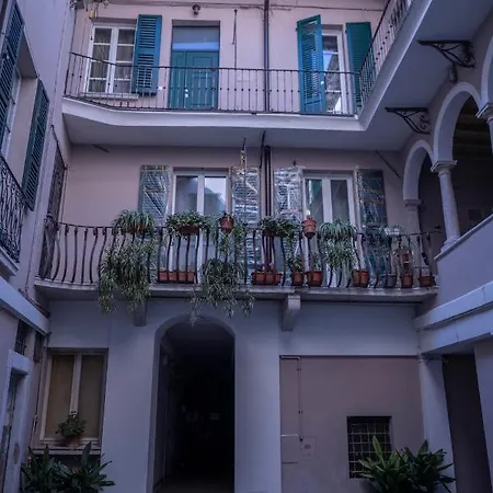 Brixia Luxory & Loft شقة